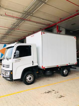 VOLKSWAGEN DELIVERY EXPRESS 2.8 TURBO DIESEL CHASSI 4X2 MANUAL